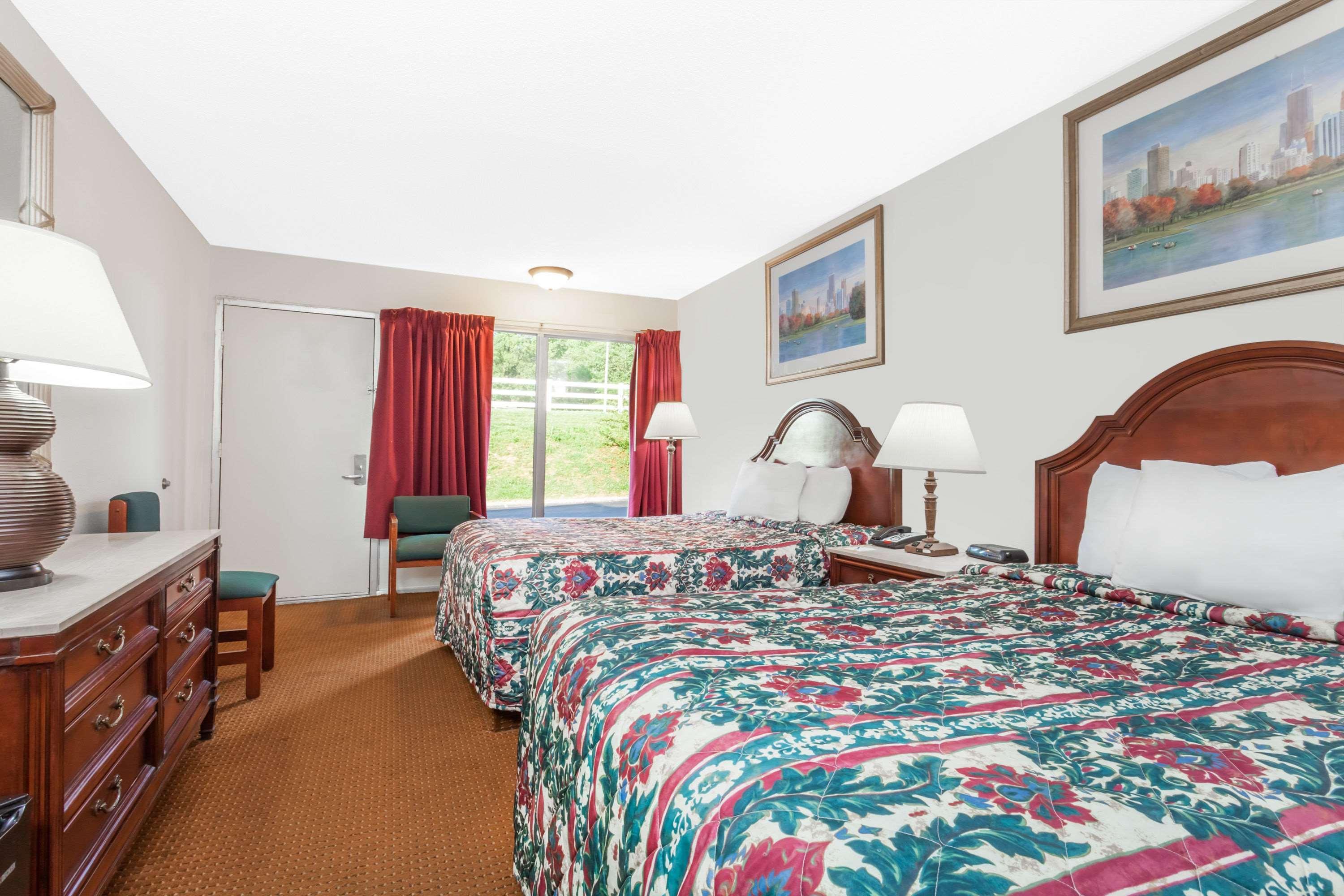 Rodeway Inn Owensboro Extérieur photo