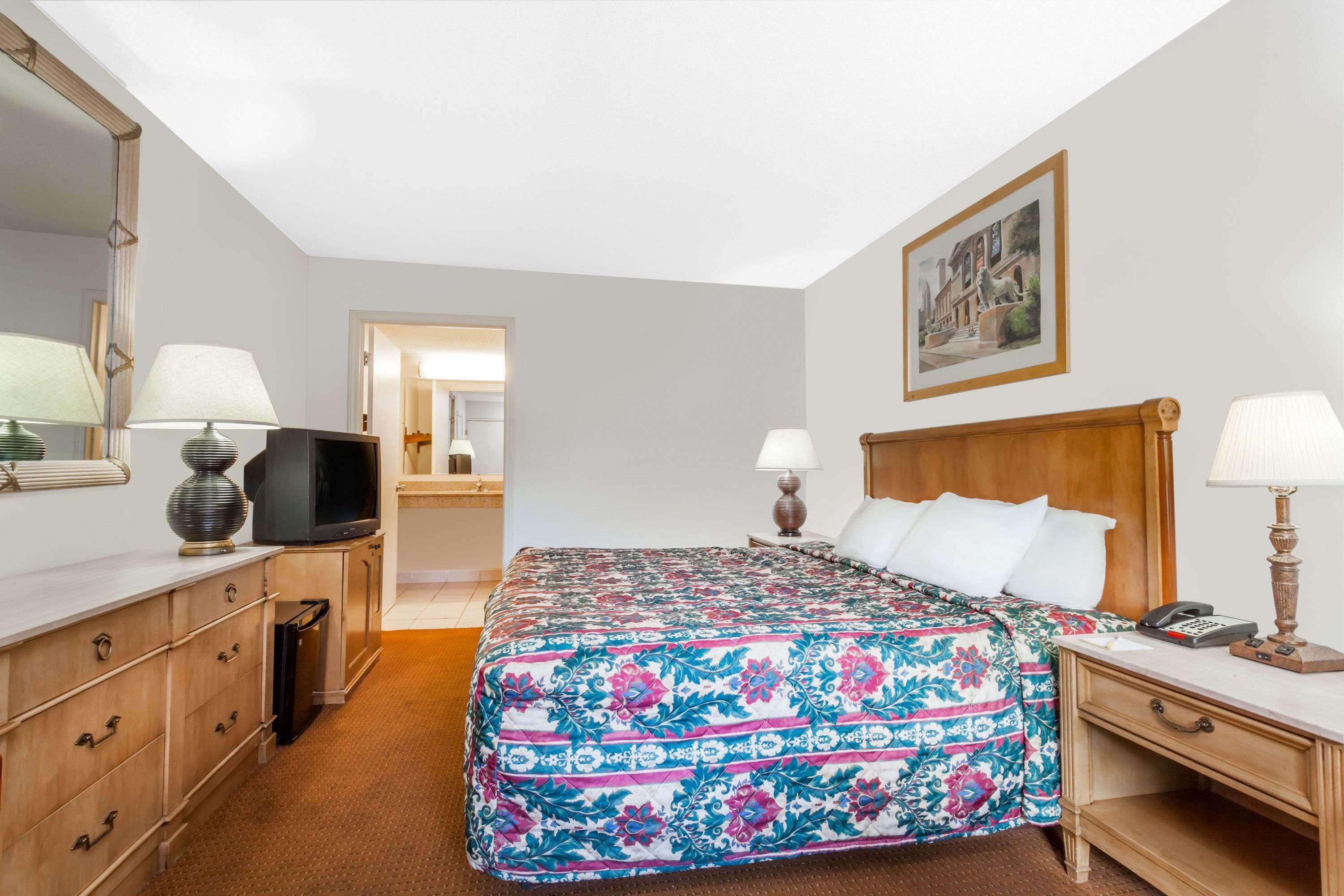 Rodeway Inn Owensboro Extérieur photo