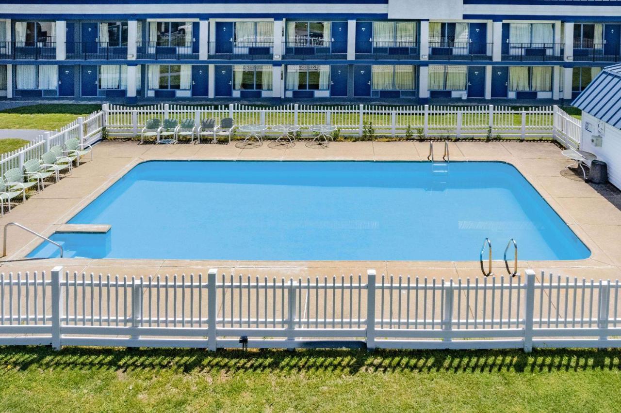 Rodeway Inn Owensboro Extérieur photo